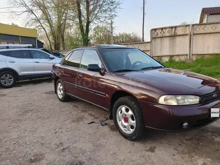 Subaru Legacy 1995 года за 1 800 000 тг. в Узынагаш – фото 2