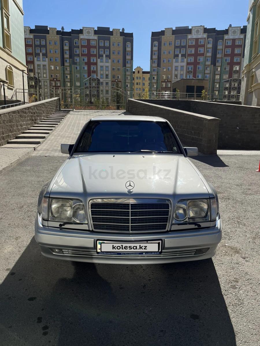 Mercedes-Benz E 500 1993 г.