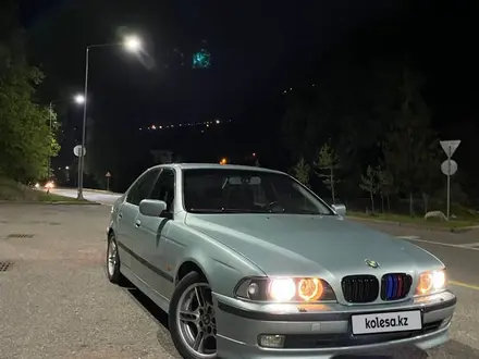 BMW 528 1996 года за 3 400 000 тг. в Алматы – фото 2