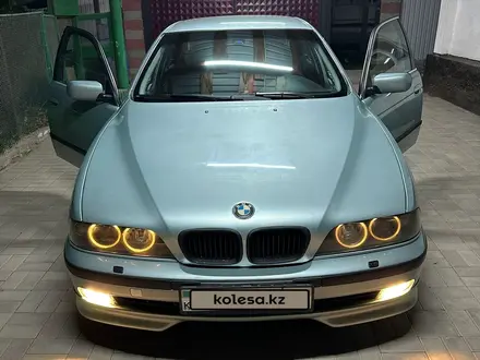 BMW 528 1996 года за 3 400 000 тг. в Алматы – фото 20