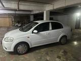 Chevrolet Aveo 2013 года за 2 000 000 тг. в Астана – фото 2