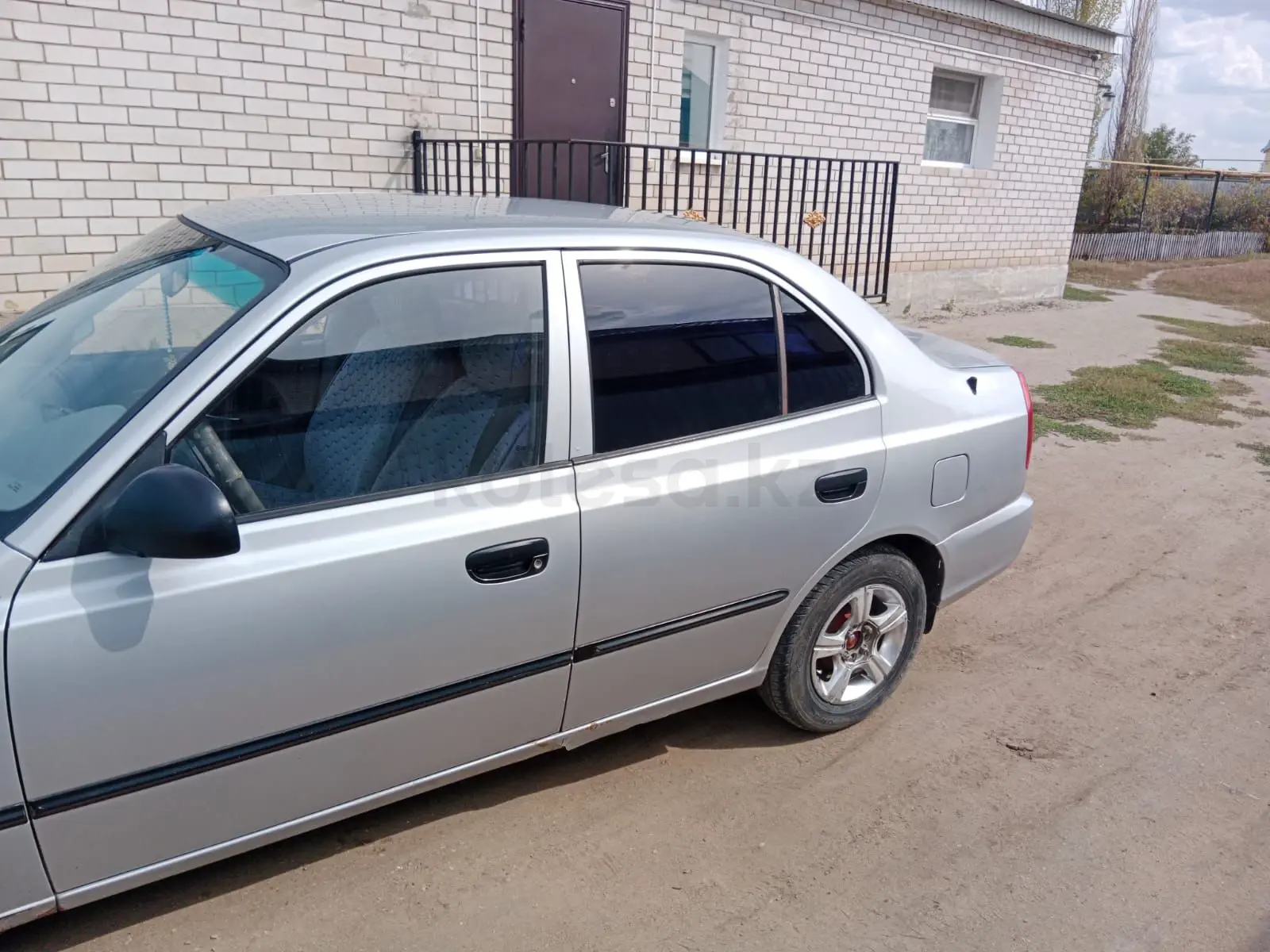Hyundai Accent, 2004