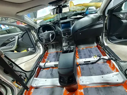Hyundai Grandeur 2015 года за 9 300 000 тг. в Шымкент – фото 15
