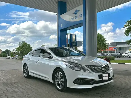 Hyundai Grandeur 2015 года за 9 300 000 тг. в Шымкент