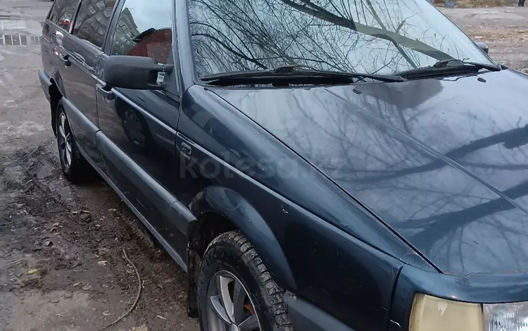 Volkswagen Passat 1991 годаfor1 500 000 тг. в Усть-Каменогорск