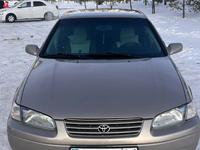 Toyota Camry 1998 годаfor3 250 000 тг. в Астана