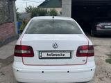 Volkswagen Polo 2005 года за 650 000 тг. в Алматы – фото 4