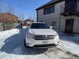 Toyota Highlander 2013 года за 10 800 000 тг. в Актобе – фото 4