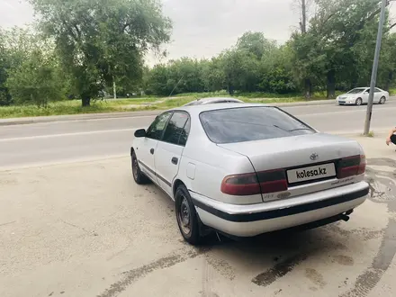 Toyota Carina E 1994 года за 1 350 000 тг. в Алматы – фото 2