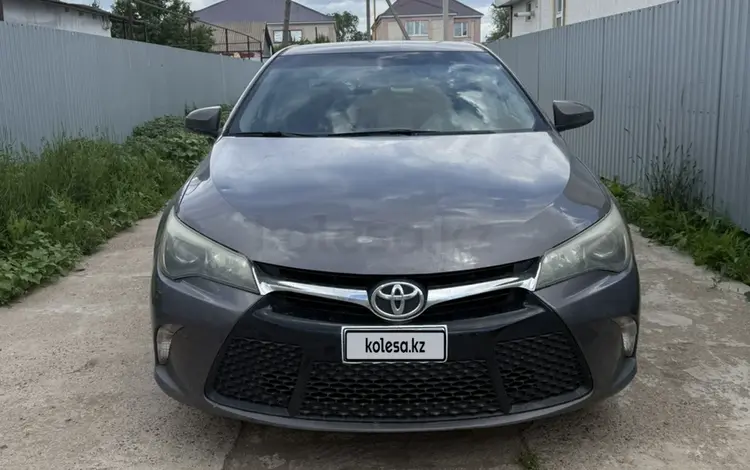 Toyota Camry 2017 года за 5 500 000 тг. в Уральск