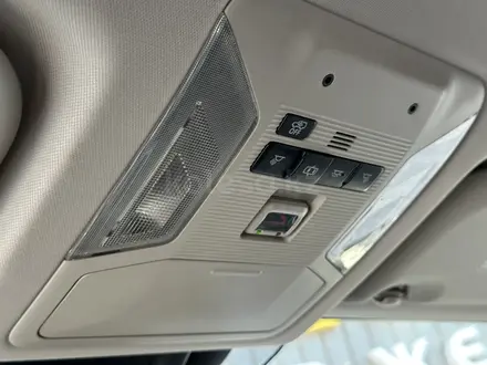 Toyota RAV4 2020 года за 14 850 000 тг. в Актобе – фото 16