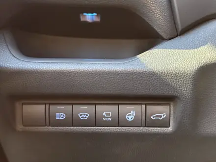 Toyota RAV4 2020 года за 14 850 000 тг. в Актобе – фото 17