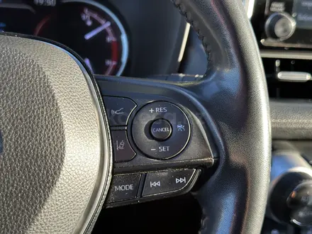 Toyota RAV4 2020 года за 14 850 000 тг. в Актобе – фото 23
