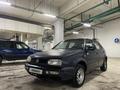 Volkswagen Golf 1993 годаfor1 499 000 тг. в Астана