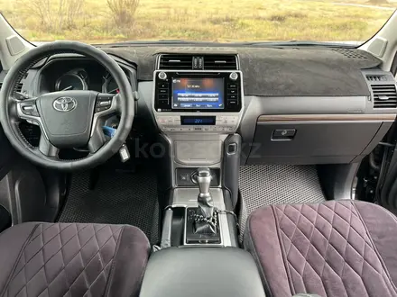 Toyota Land Cruiser Prado 2018 года за 22 200 000 тг. в Астана – фото 16