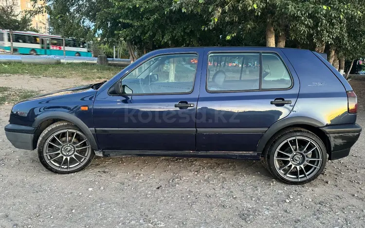 Volkswagen Golf 1993 года за 2 200 000 тг. в Костанай