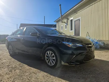 Toyota Camry 2015 года за 5 300 000 тг. в Атырау – фото 6