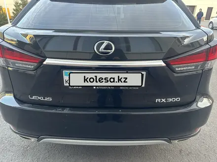 Lexus RX 300 2019 года за 22 750 000 тг. в Астана – фото 2