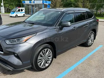 Toyota Highlander 2021 года за 27 000 000 тг. в Астана – фото 2