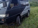 Mitsubishi Delica 1993 годаfor2 300 000 тг. в Алматы – фото 2