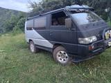 Mitsubishi Delica 1993 годаfor2 300 000 тг. в Алматы – фото 3