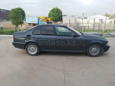 BMW 520 1996 года за 2 350 000 тг. в Уральск – фото 5