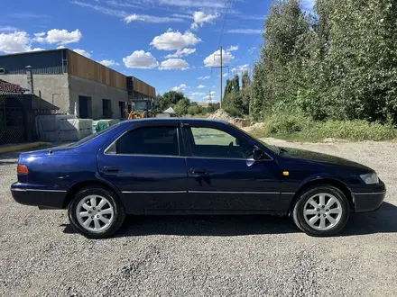 Toyota Camry 1997 года за 3 500 000 тг. в Талдыкорган – фото 11