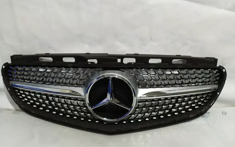 Решетка центральная радиатора на Mercedes-Benz w212 E класса Daimond за 70 000 тг. в Алматы