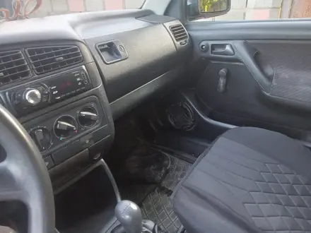 Volkswagen Golf 1994 года за 650 000 тг. в Шымкент – фото 7