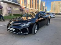 Toyota Camry 2017 года за 13 200 000 тг. в Астана