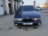 BMW 528 1996 года за 3 100 000 тг. в Алматы – фото 4