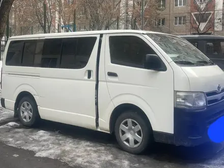 Toyota Hiace 2012 года за 8 500 000 тг. в Алматы – фото 2