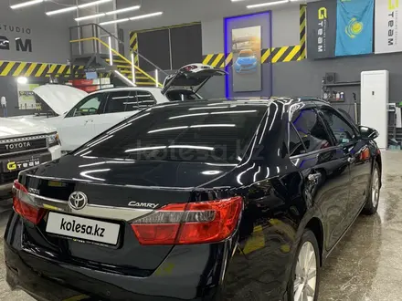 Toyota Camry 2014 года за 10 500 000 тг. в Караганда – фото 6