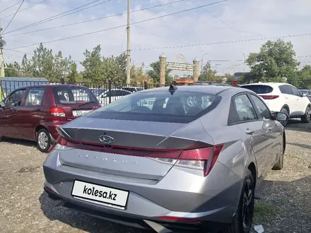 Hyundai Elantra 2022 года за 11 000 000 тг. в Шымкент – фото 3