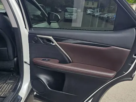Lexus RX 200t 2018 года за 21 000 000 тг. в Астана – фото 15