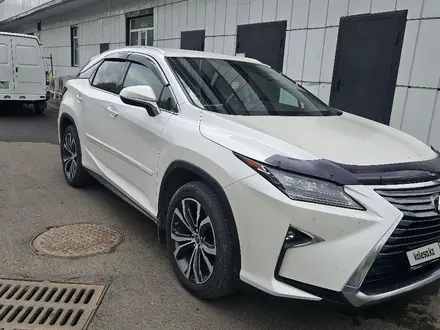 Lexus RX 200t 2018 года за 21 000 000 тг. в Астана – фото 2
