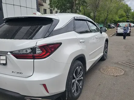Lexus RX 200t 2018 года за 21 000 000 тг. в Астана – фото 6