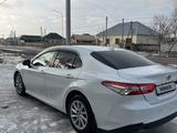 Toyota Camry 2021 годаfor13 300 000 тг. в Жанакорган – фото 3