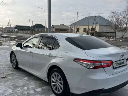 Toyota Camry 2021 года за 13 300 000 тг. в Жанакорган – фото 3