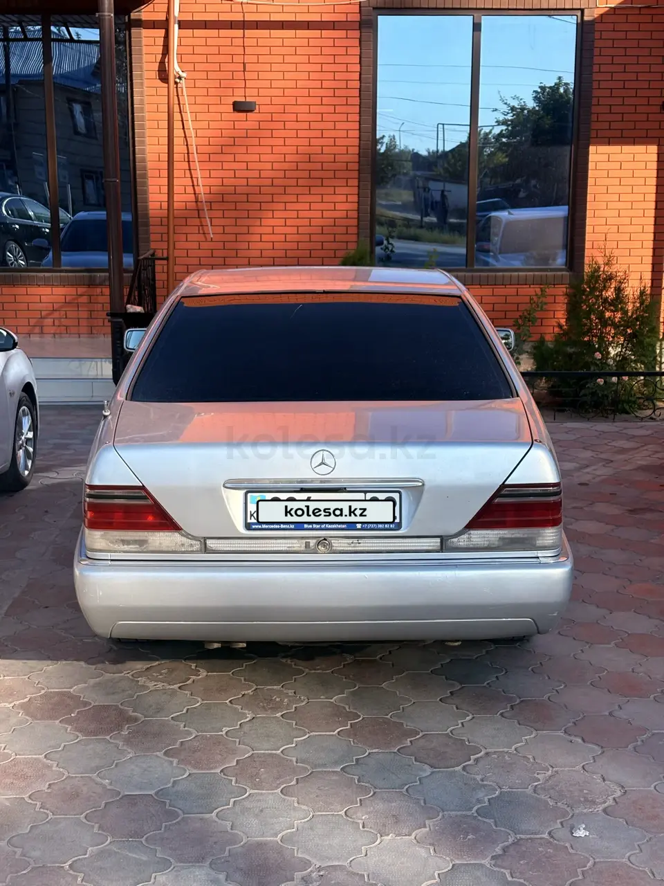 Mercedes-Benz S-Class, 1995