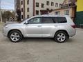 Toyota Highlander 2008 годаfor12 000 000 тг. в Атырау