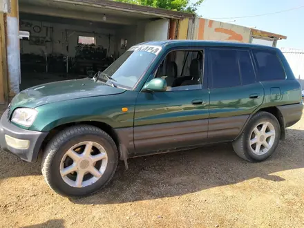 Toyota RAV4 1998 года за 2 500 000 тг. в Актобе – фото 9