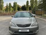 Toyota Camry 2005 годаfor7 500 000 тг. в Шымкент – фото 3