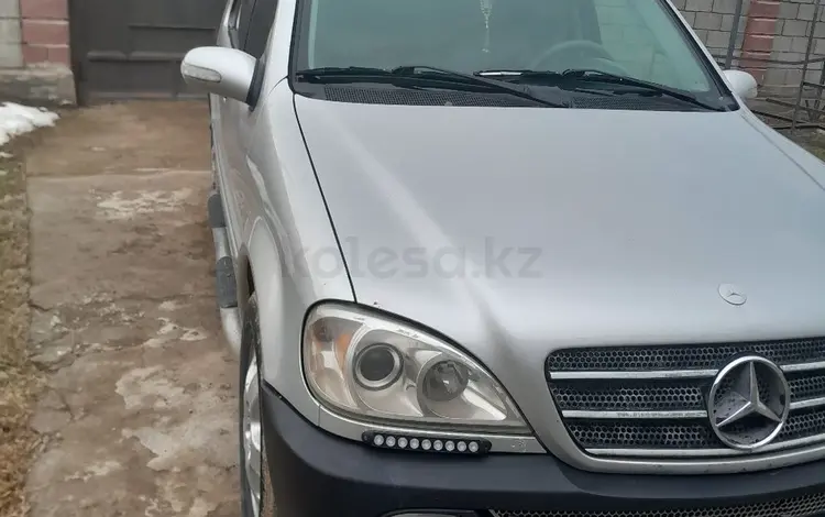 Mercedes-Benz ML 320 2002 годаүшін4 000 000 тг. в Тараз