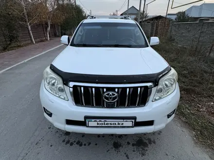 Toyota Land Cruiser Prado 2011 года за 14 000 000 тг. в Алматы – фото 2