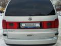 Volkswagen Sharan 2000 года за 3 700 000 тг. в Уральск – фото 11