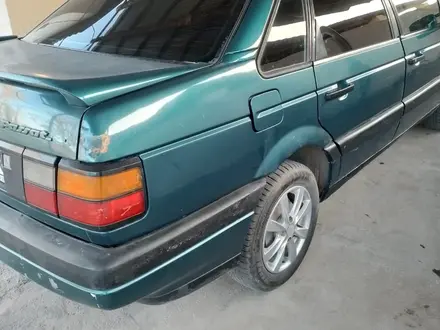 Volkswagen Passat 1991 года за 800 000 тг. в Тараз – фото 12