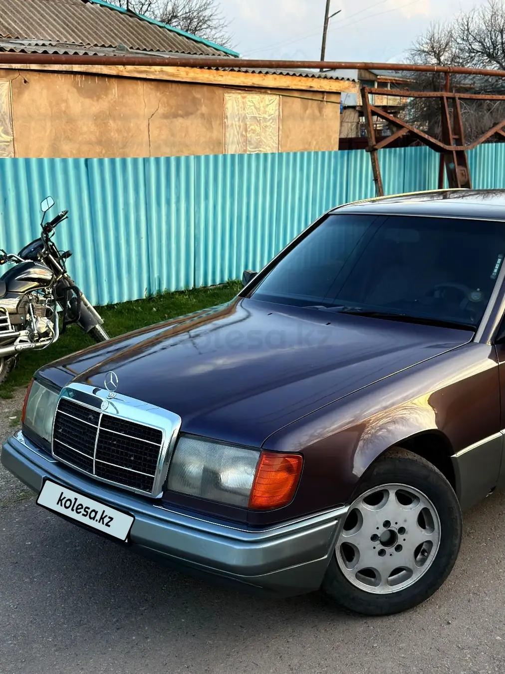 Mercedes-Benz E-Class, 1993