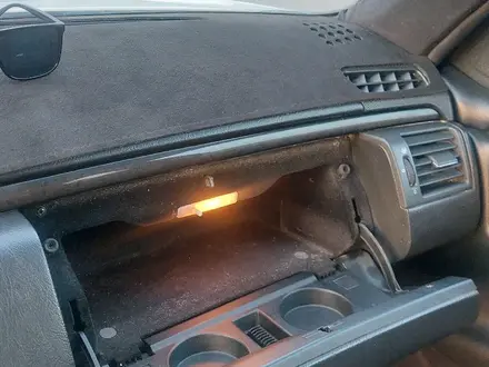 Mercedes-Benz E 320 1997 года за 2 700 000 тг. в Астана – фото 20