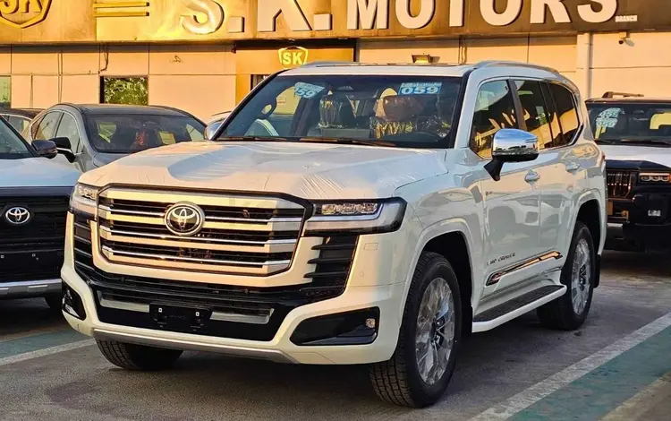 Toyota Land Cruiser Luxe 2025 годаүшін64 000 000 тг. в Семей